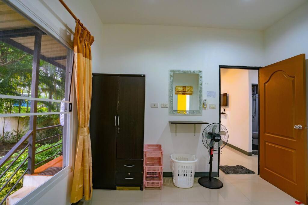 Little Yellow House- Aonang Ao Nang Exterior foto